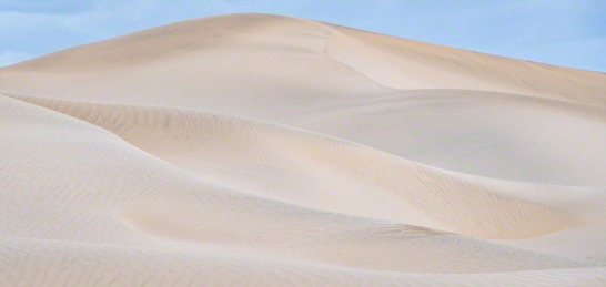 Sand dunes in Death Valley, California